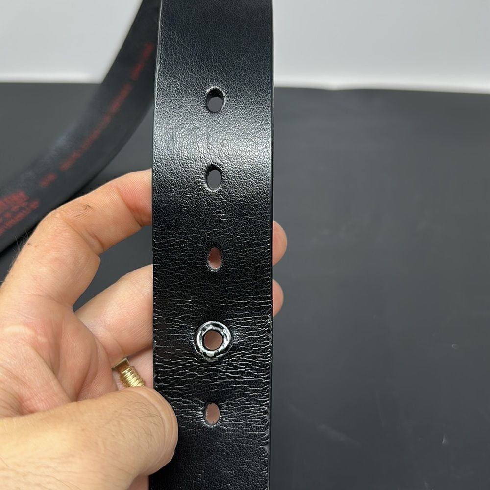 Levi’s signature leather belt sz 36 - Picture 3 of 3
